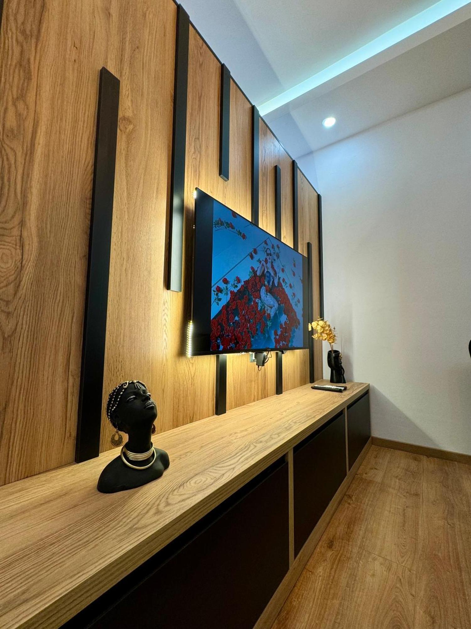 Luxury Central Baba Apartment Шкодер Экстерьер фото